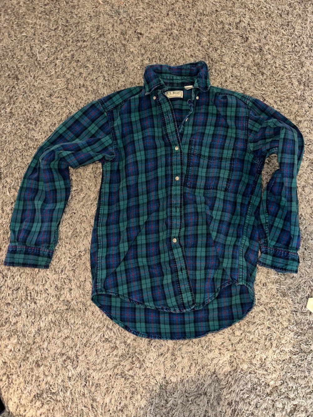 VINTAGE L.L. Bean women’s Teal and Navy Plaid Button-Down Shirt